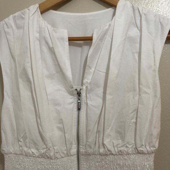 White dress new - Picture 4 of 6